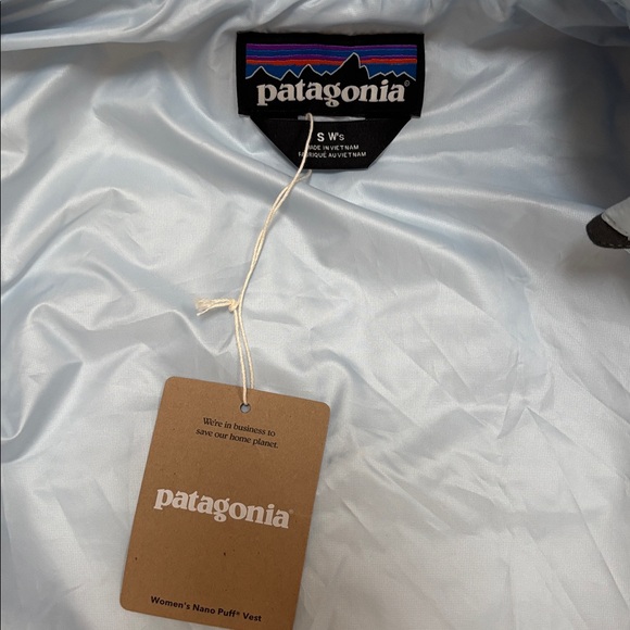 NWT Patagonia Nano Puff Vest - Picture 4 of 6